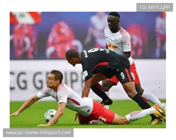 勒沃库森外线推进连续命中中段弱点