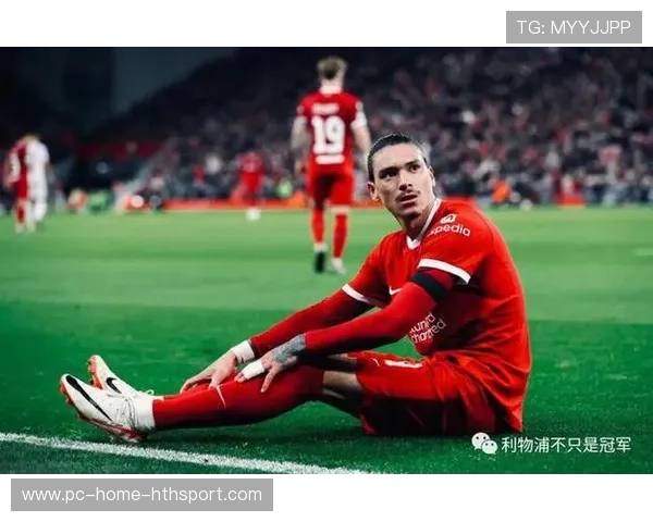 利物浦越位线压得极高，努涅斯反插抽射命中